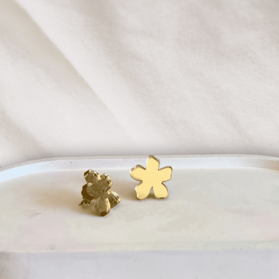 Kukka korvakorut | Niitty - Lahja ja Sisustus Juuttisäkki