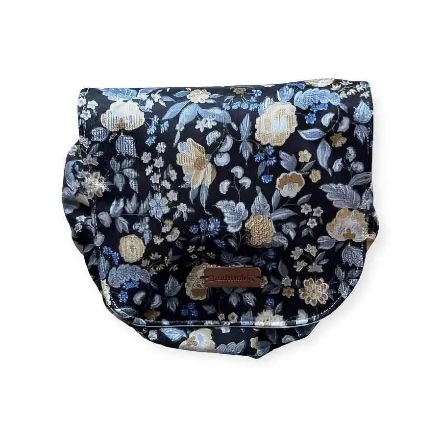 Meikkilaukku Kukkapussi - Lahja ja Sisustus Juuttisäkki