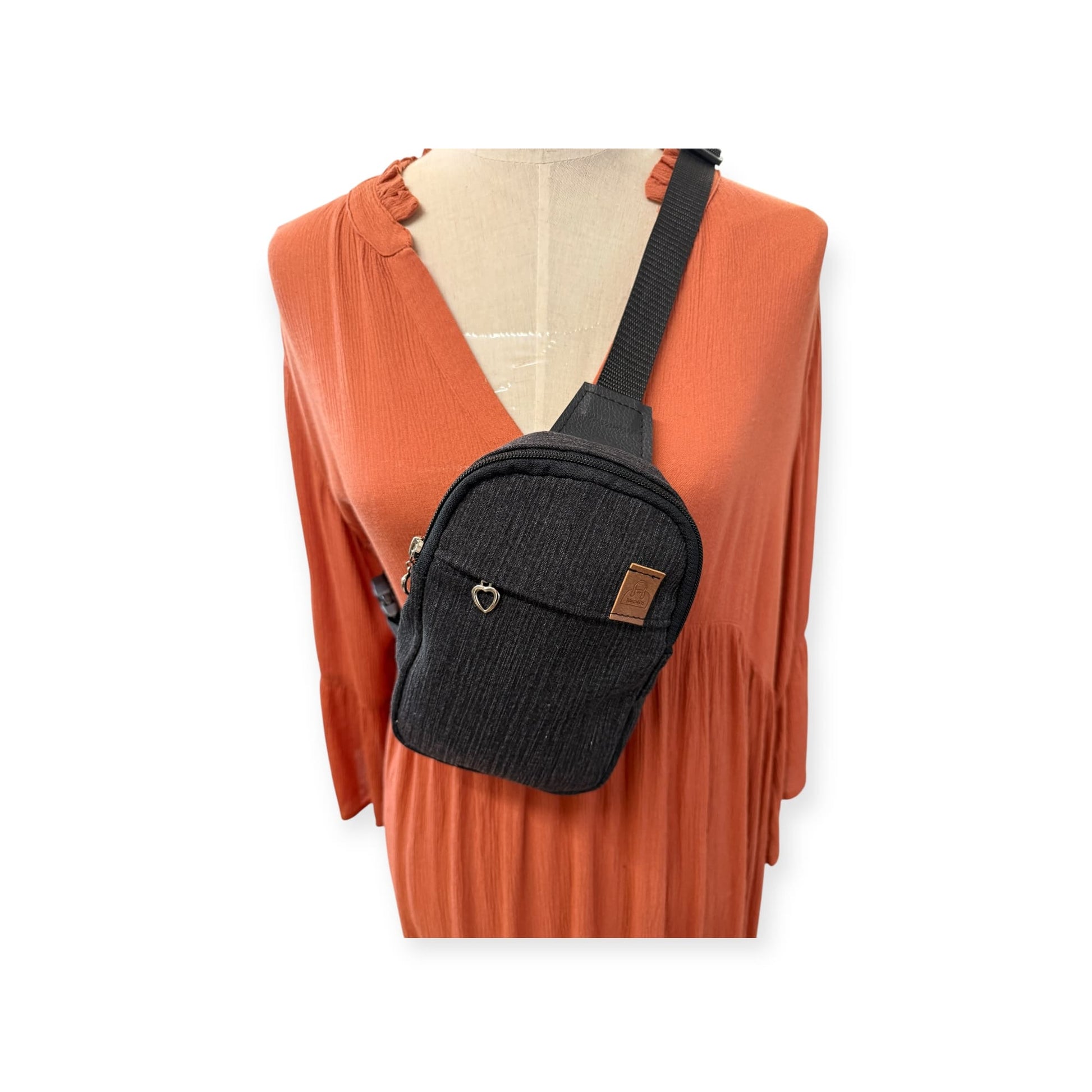 Pikkureppu Farkku - Lahja ja Sisustus Juuttisäkki -