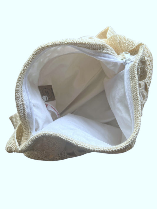 Virkattu Olkalaukku - Lahja ja Sisustus Juuttisäkki