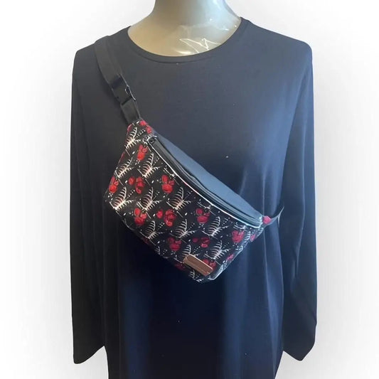 Vyölaukku Ruusut ja Luut - Lahja ja Sisustus Juuttisäkki