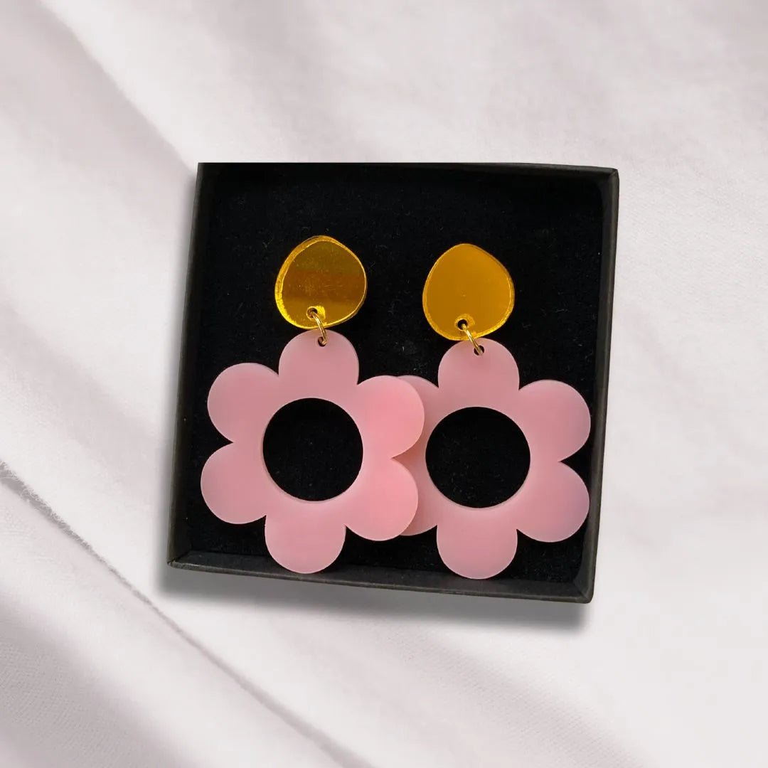 Korvakorut | Daisy - Lahja ja Sisustus Juuttisäkki