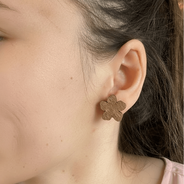 Kukka korvakorut | Niitty - Lahja ja Sisustus Juuttisäkki