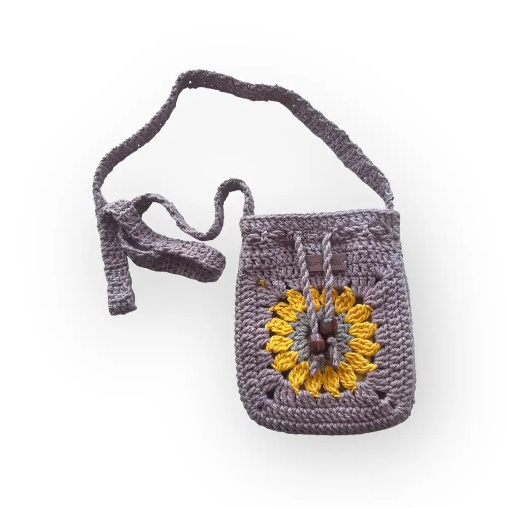 Virkattu pikkukassi Aurinko - Lahja ja Sisustus Juuttisäkki